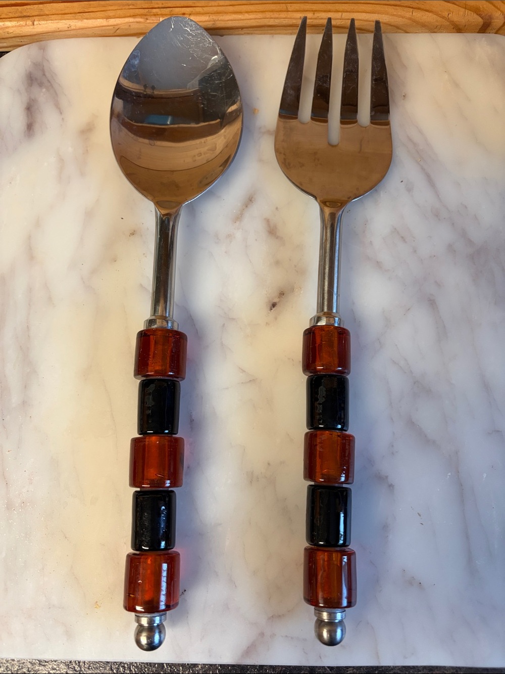 Beaded Handle Stainless Steel Serving Spoon and Fork Set - Red & Black